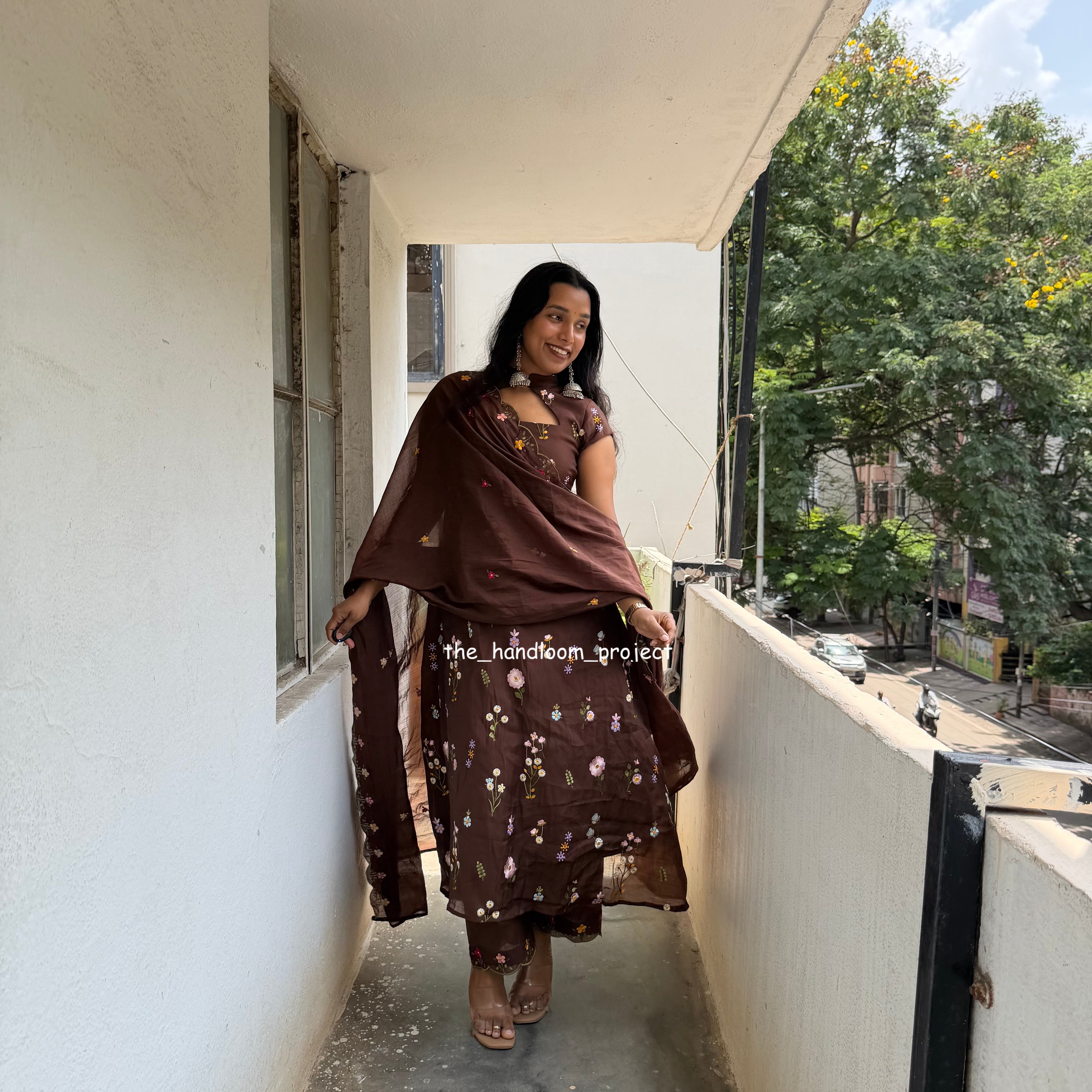 Chocolate brown - rangrez
