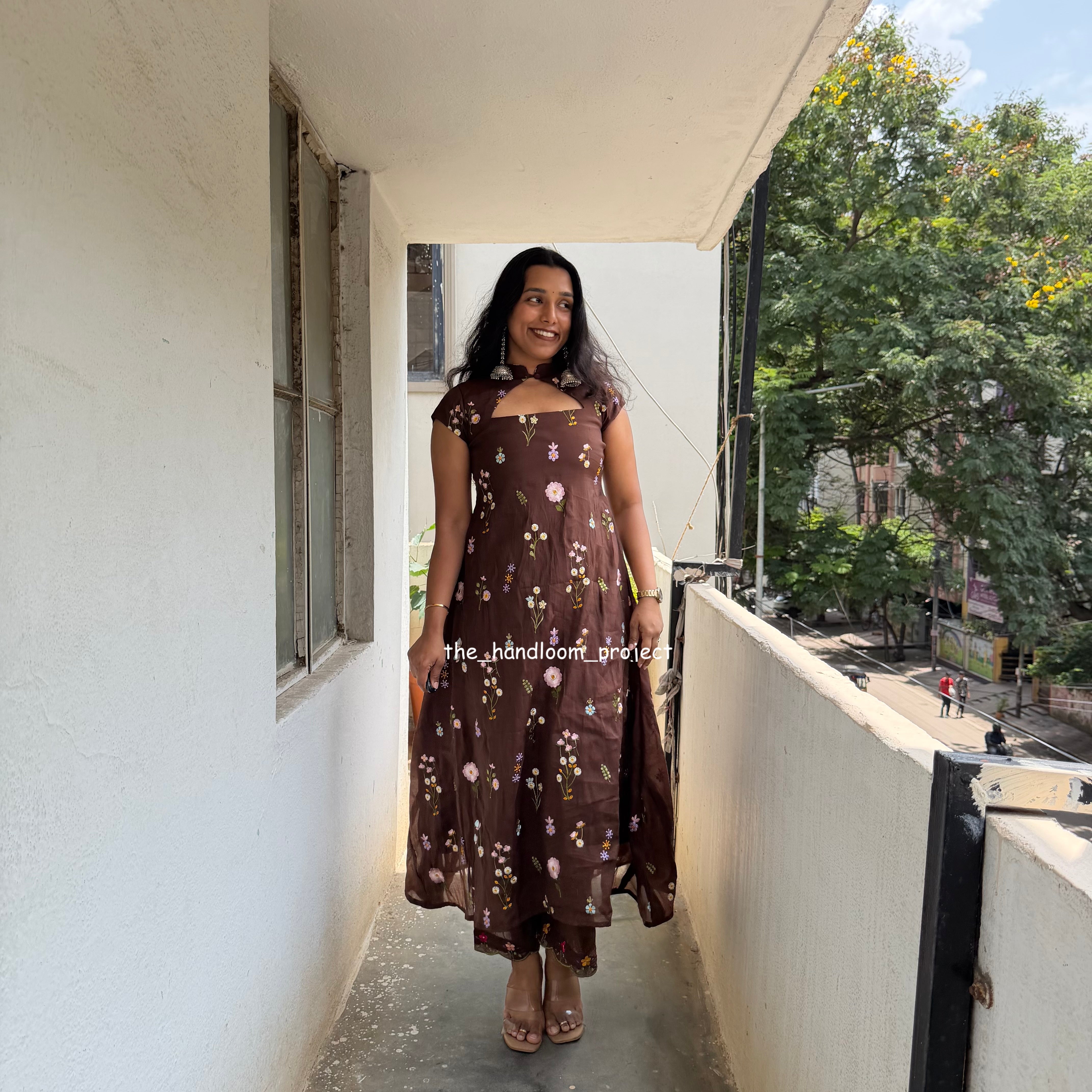 Chocolate brown - rangrez