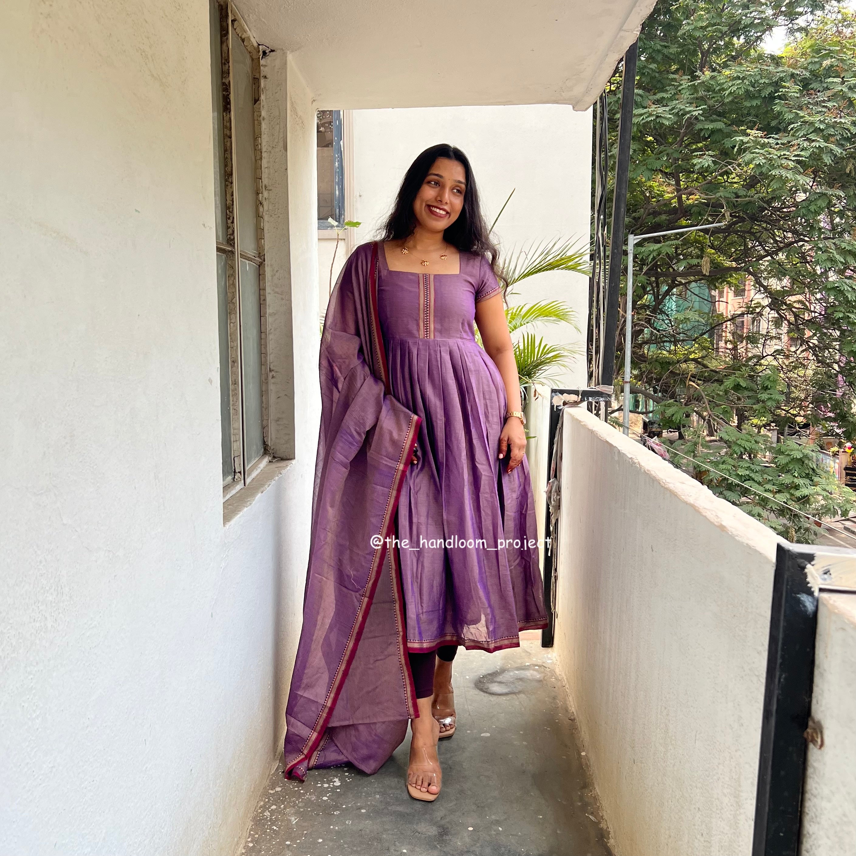 Dark lavender - nira