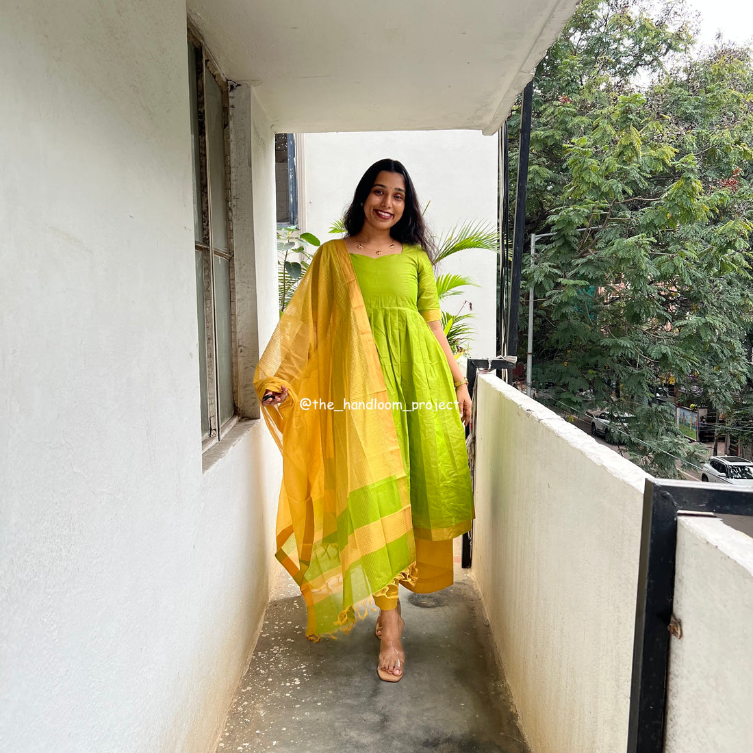 Parrot green yellow - mangalagiri