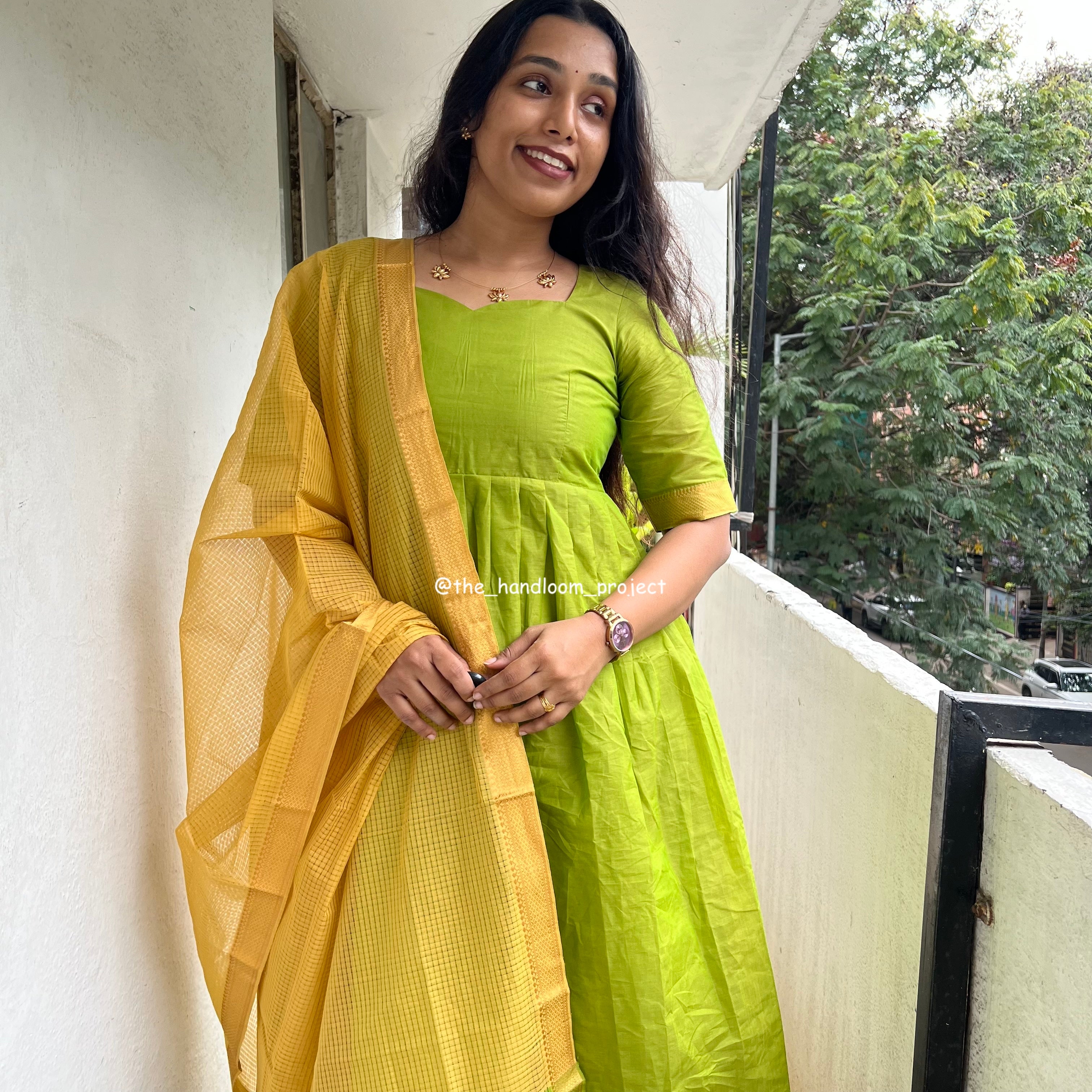 Parrot green yellow - mangalagiri