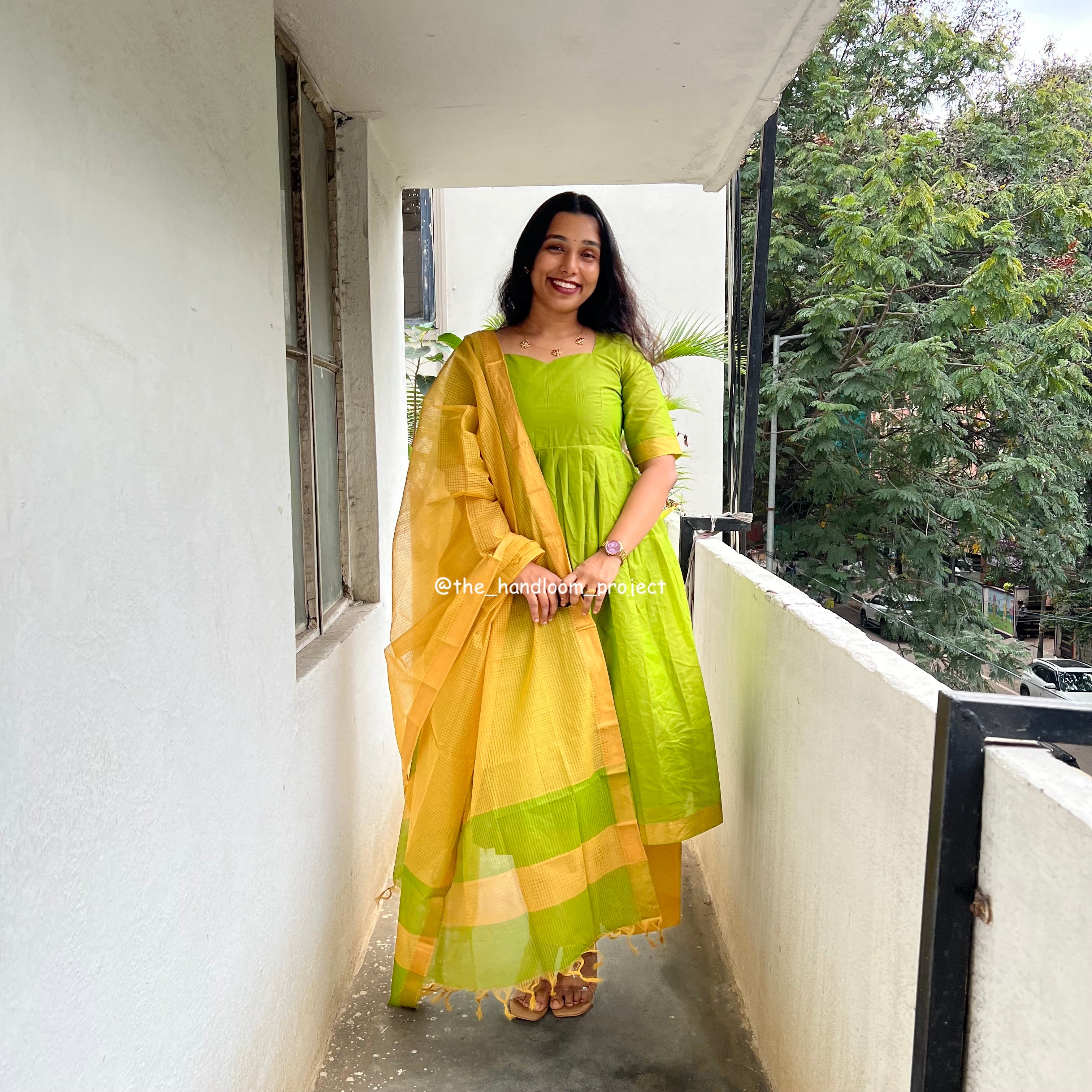 Parrot green yellow - mangalagiri