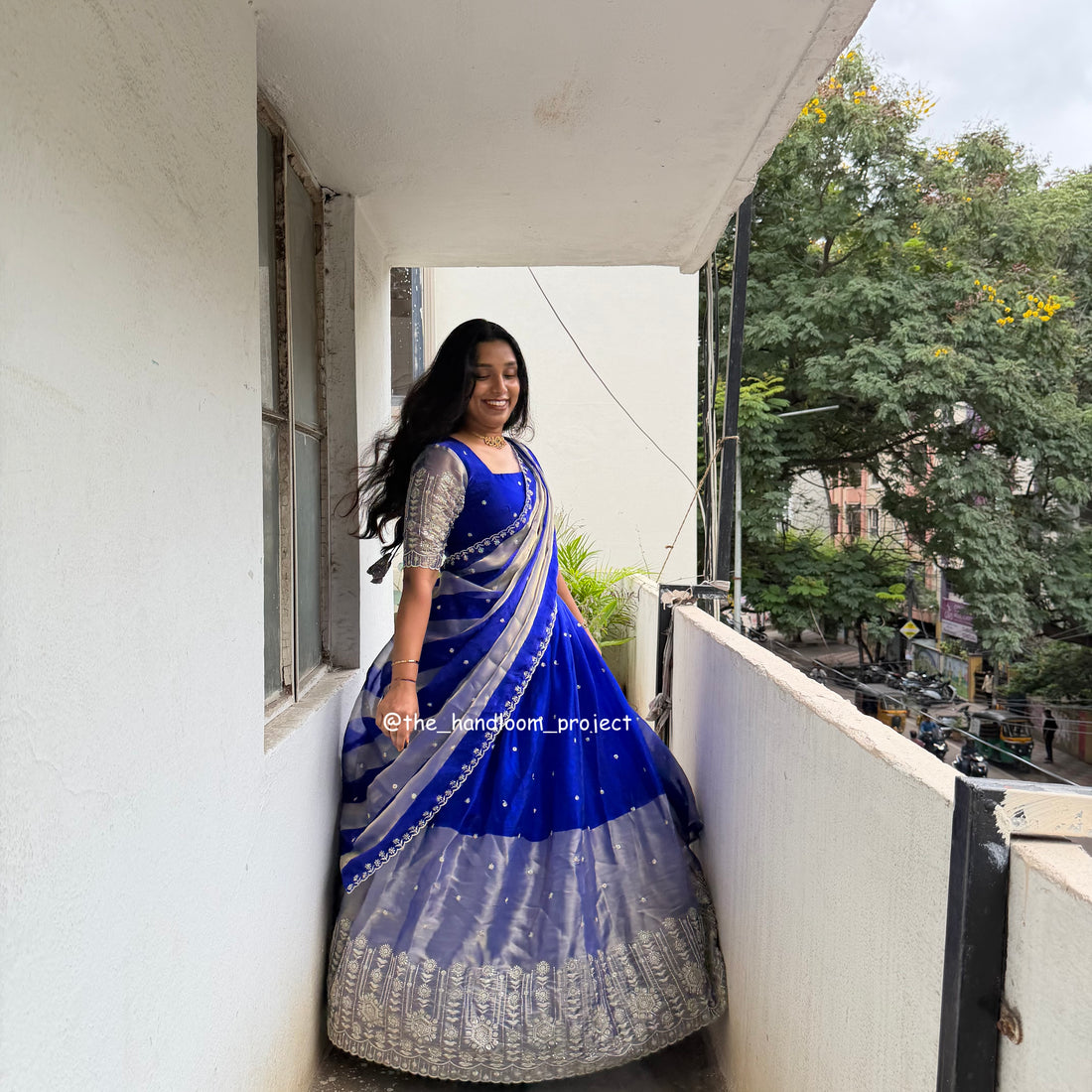Blue tarang