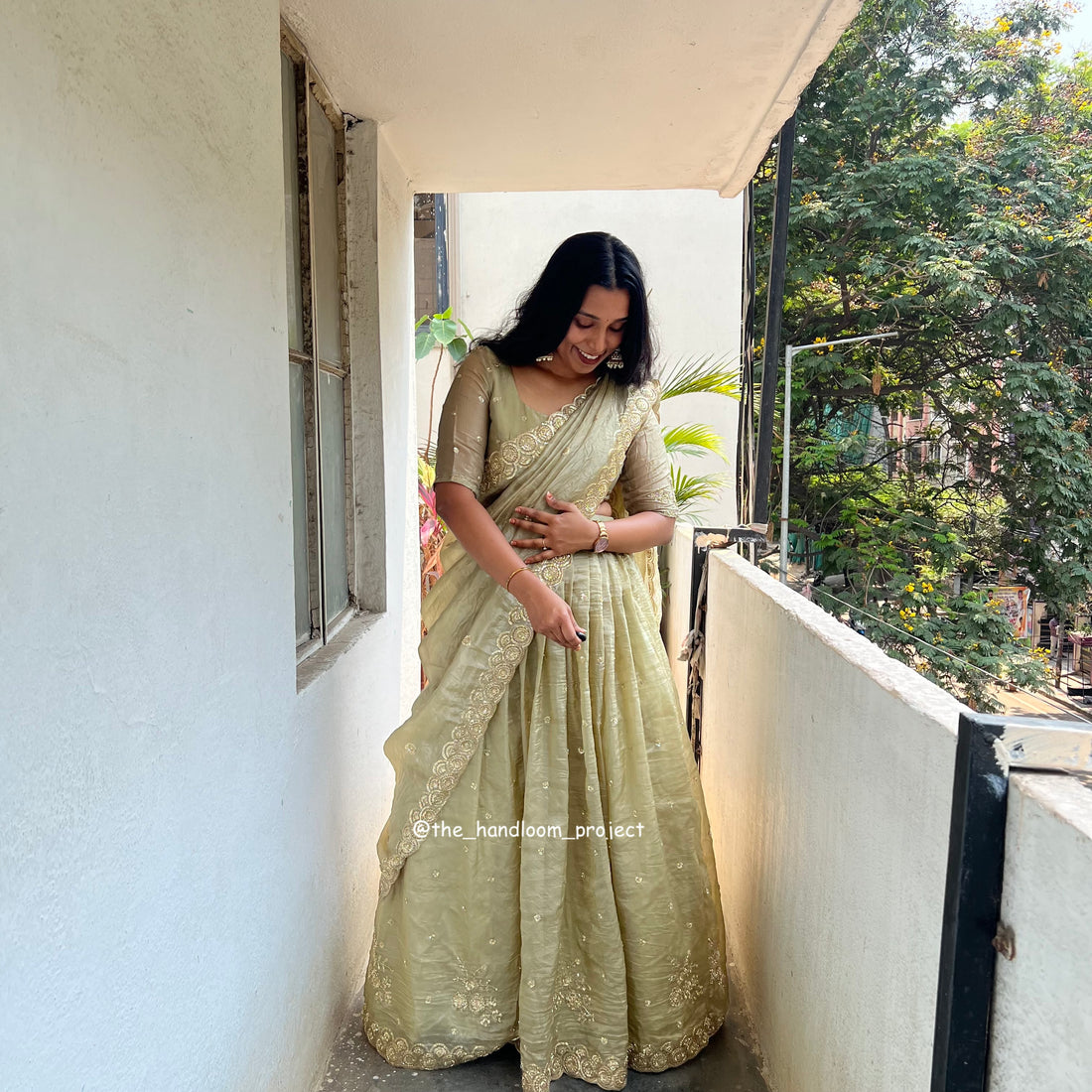 Sage green - suvarna