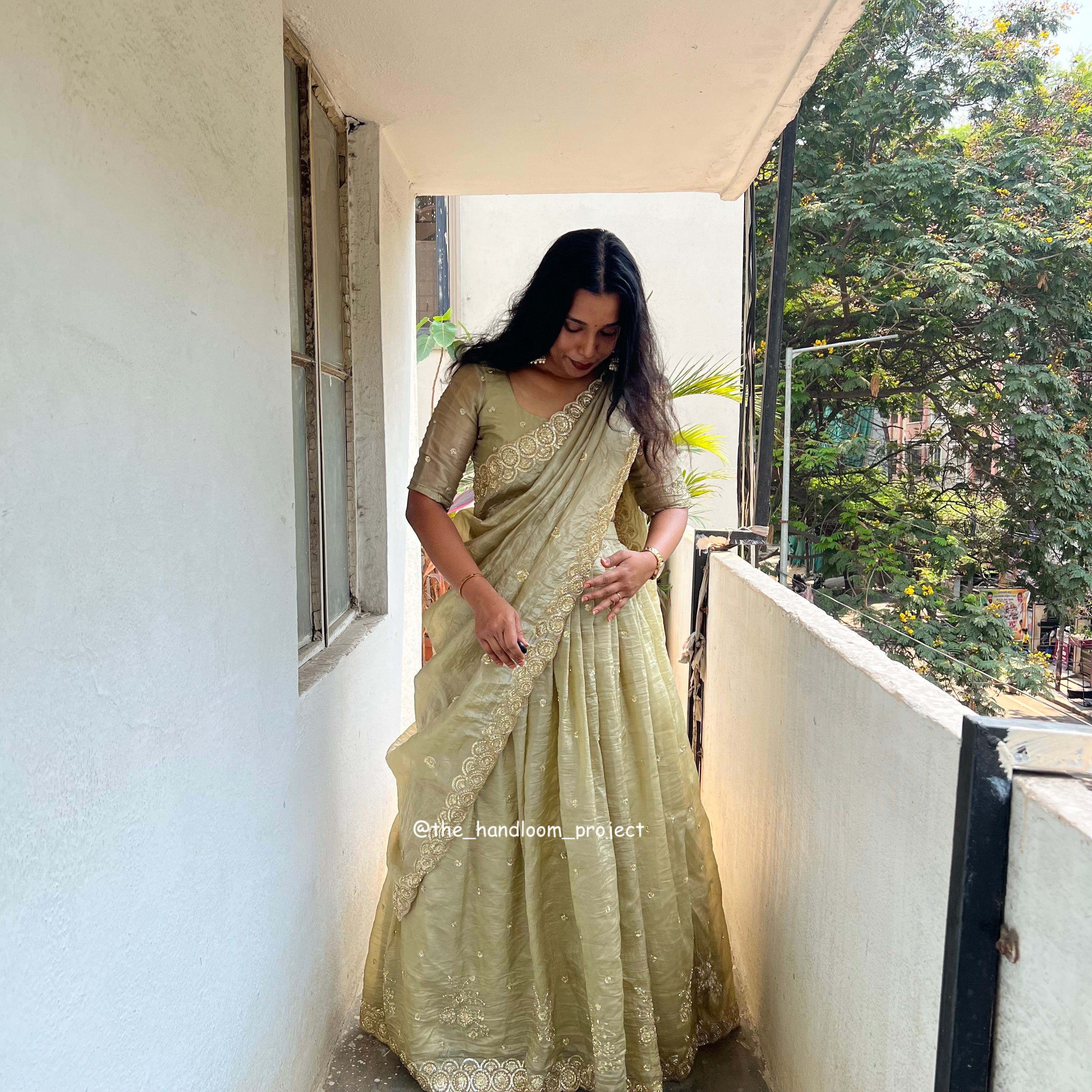 Sage green - suvarna