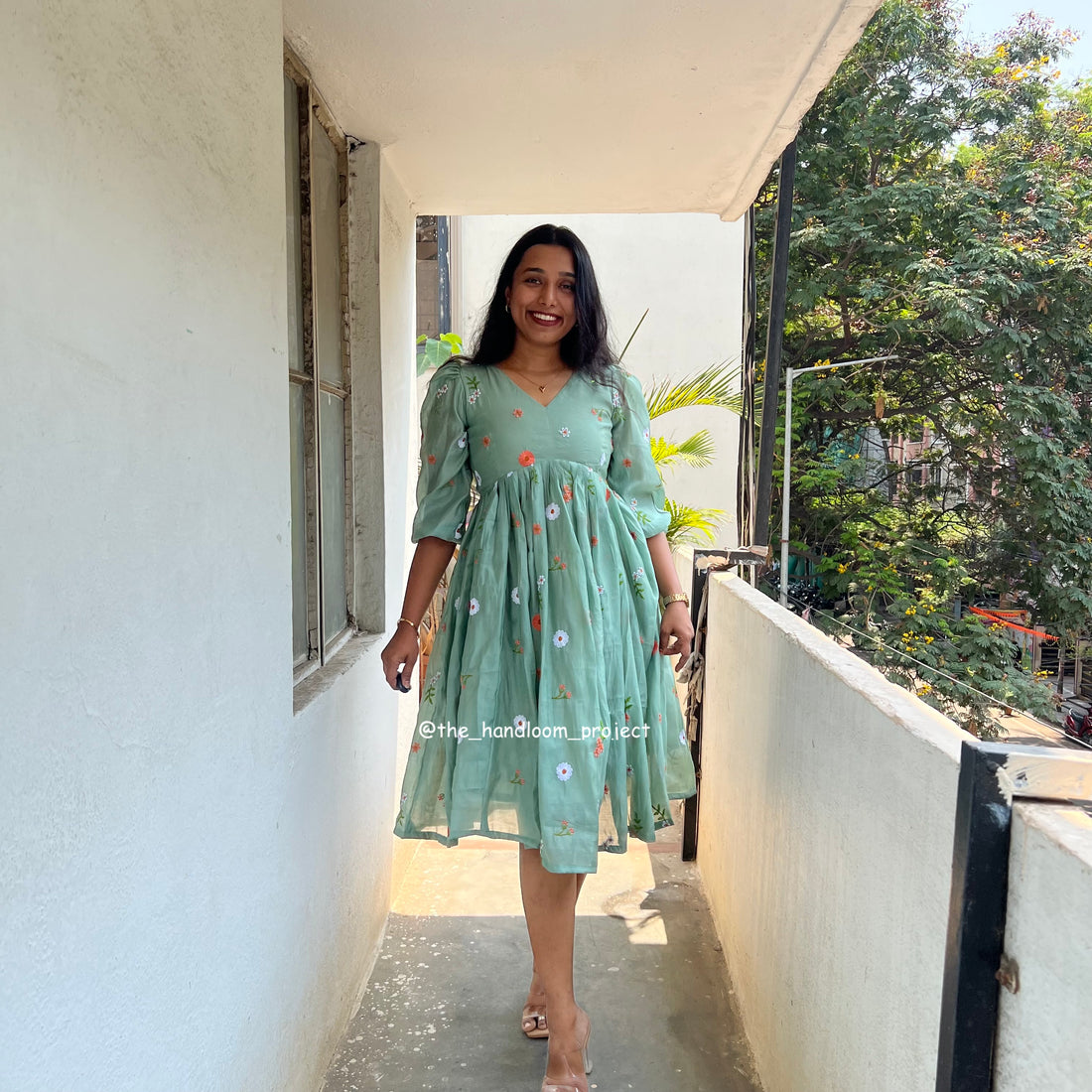 Sage green - tarini