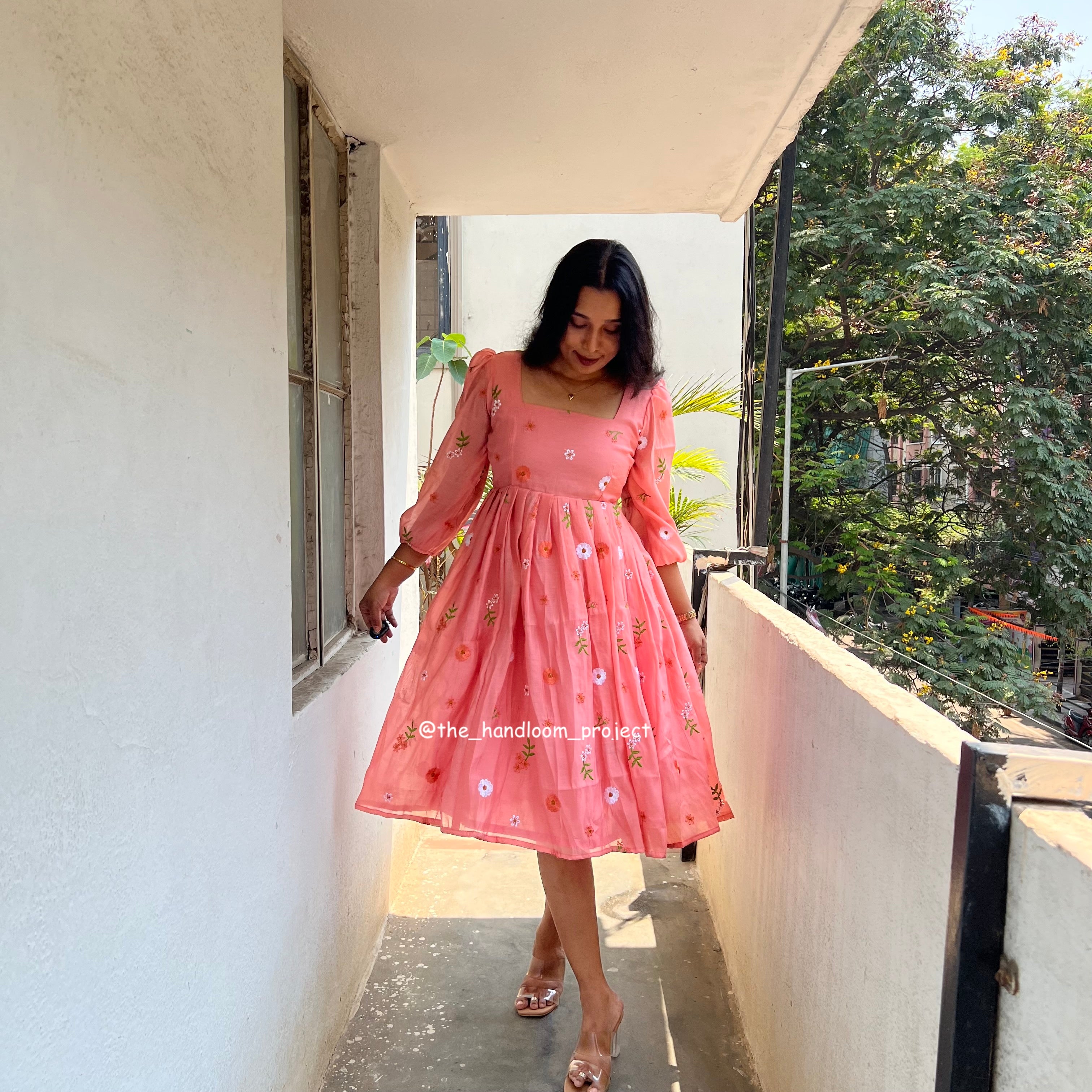 Pink - tarini