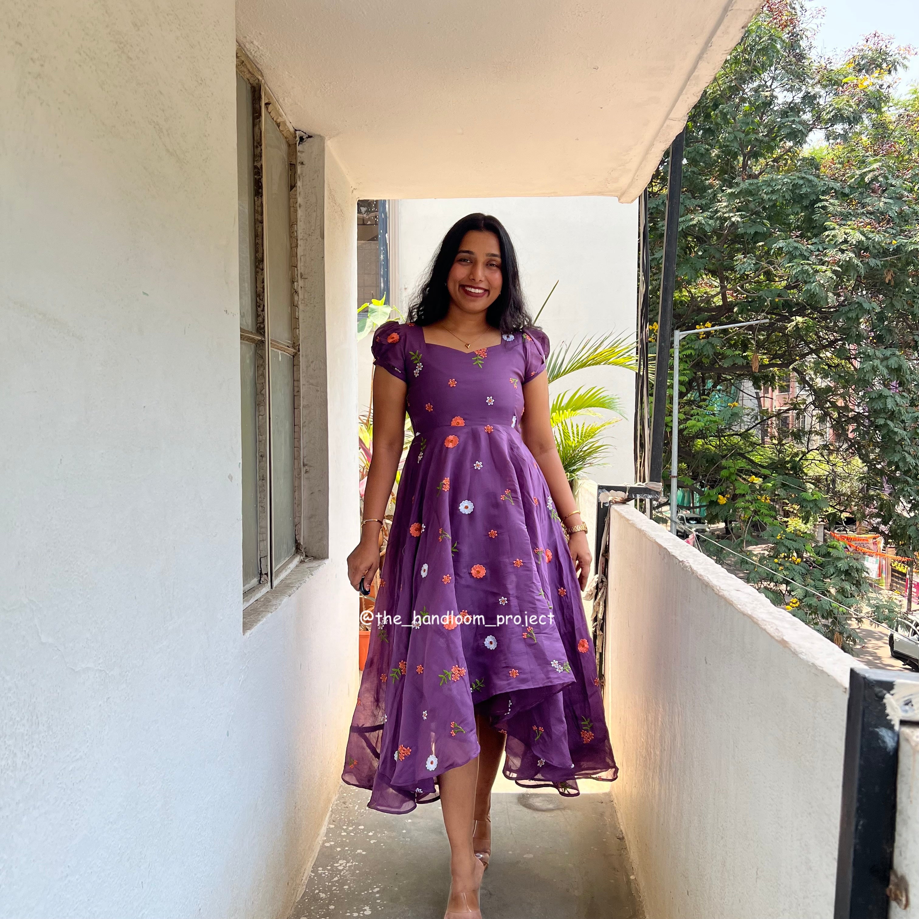 Violet- tarini