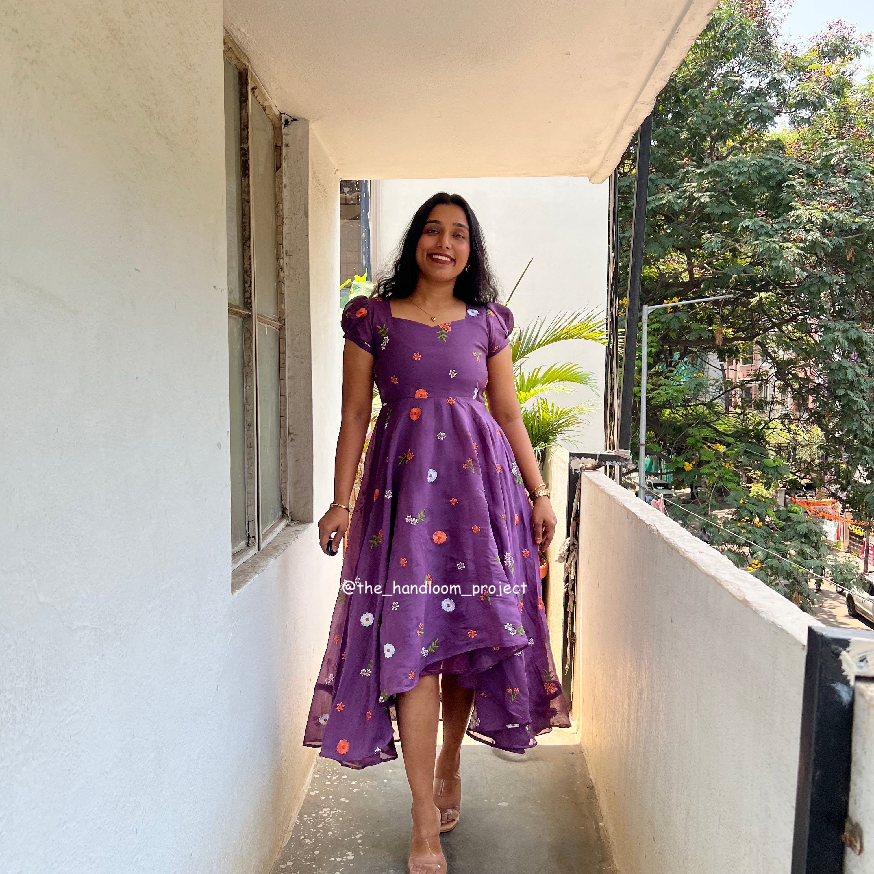 Violet- tarini