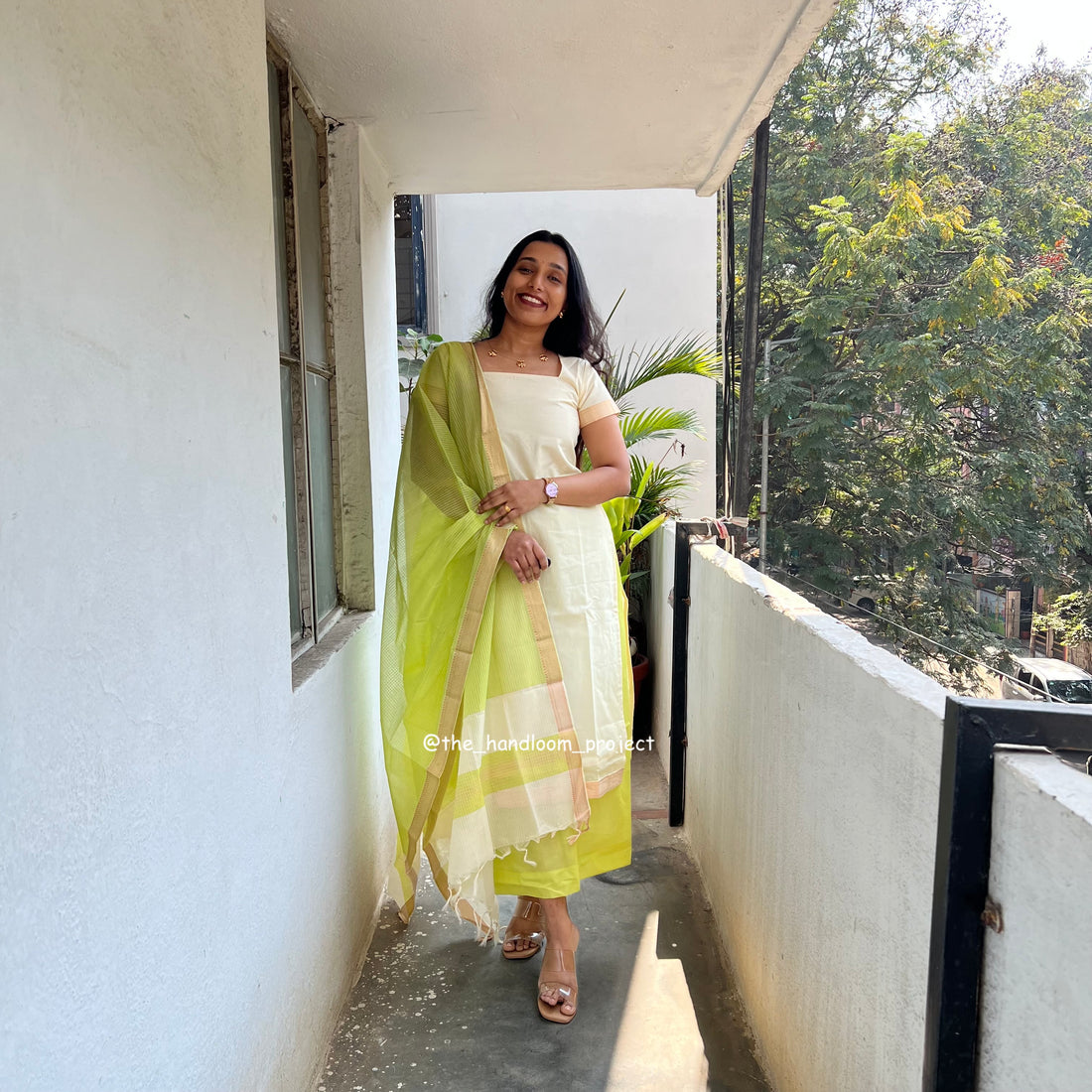 Off white - mangalagiri