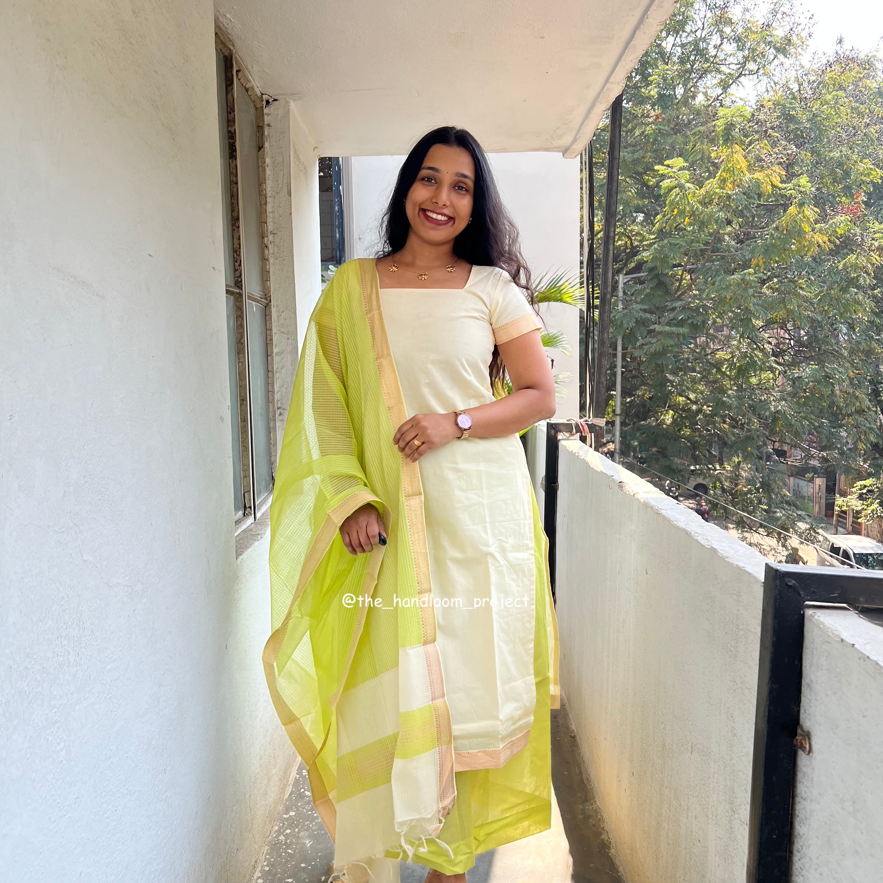 Off white - mangalagiri