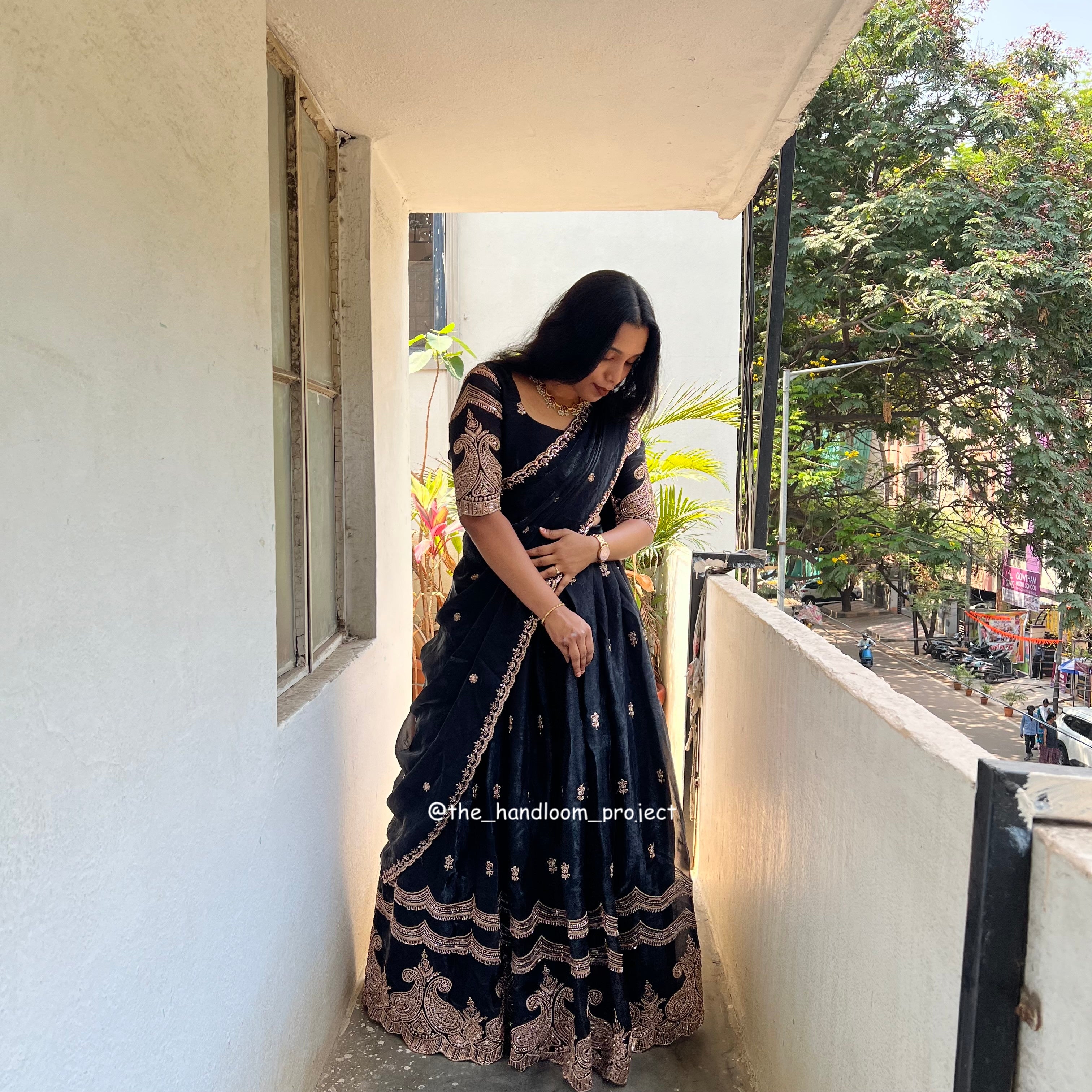 Black anvika