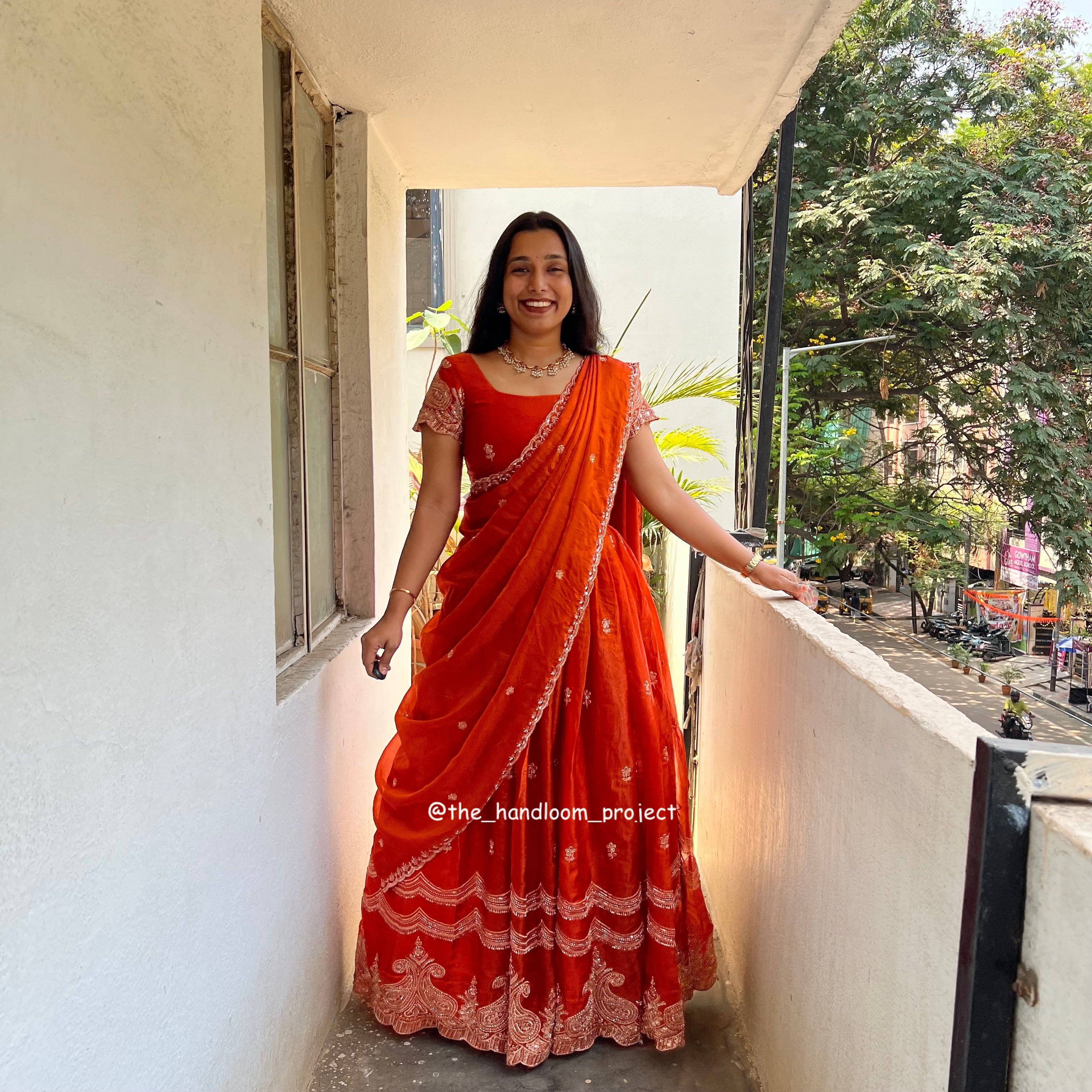 Orange anvika