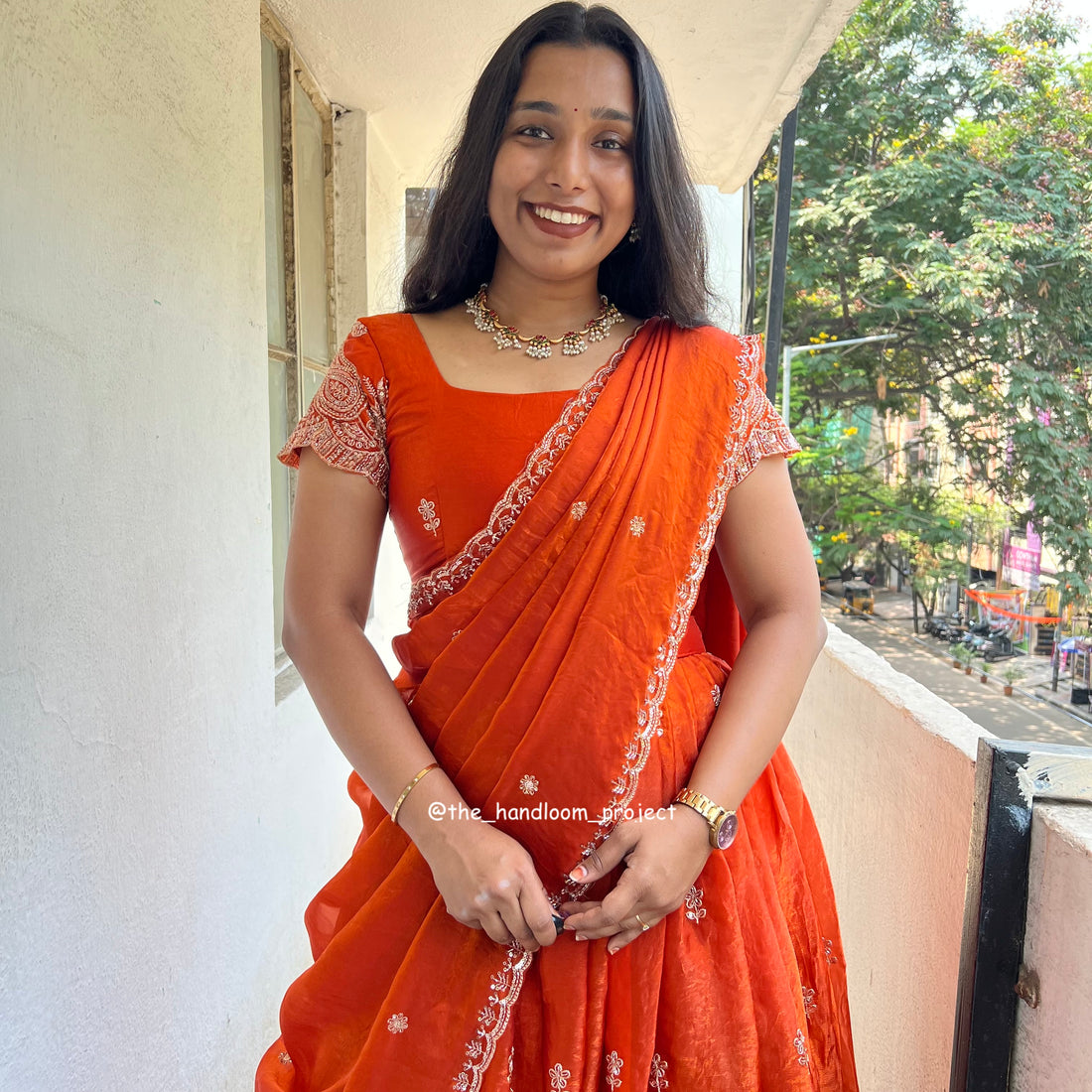 Orange anvika