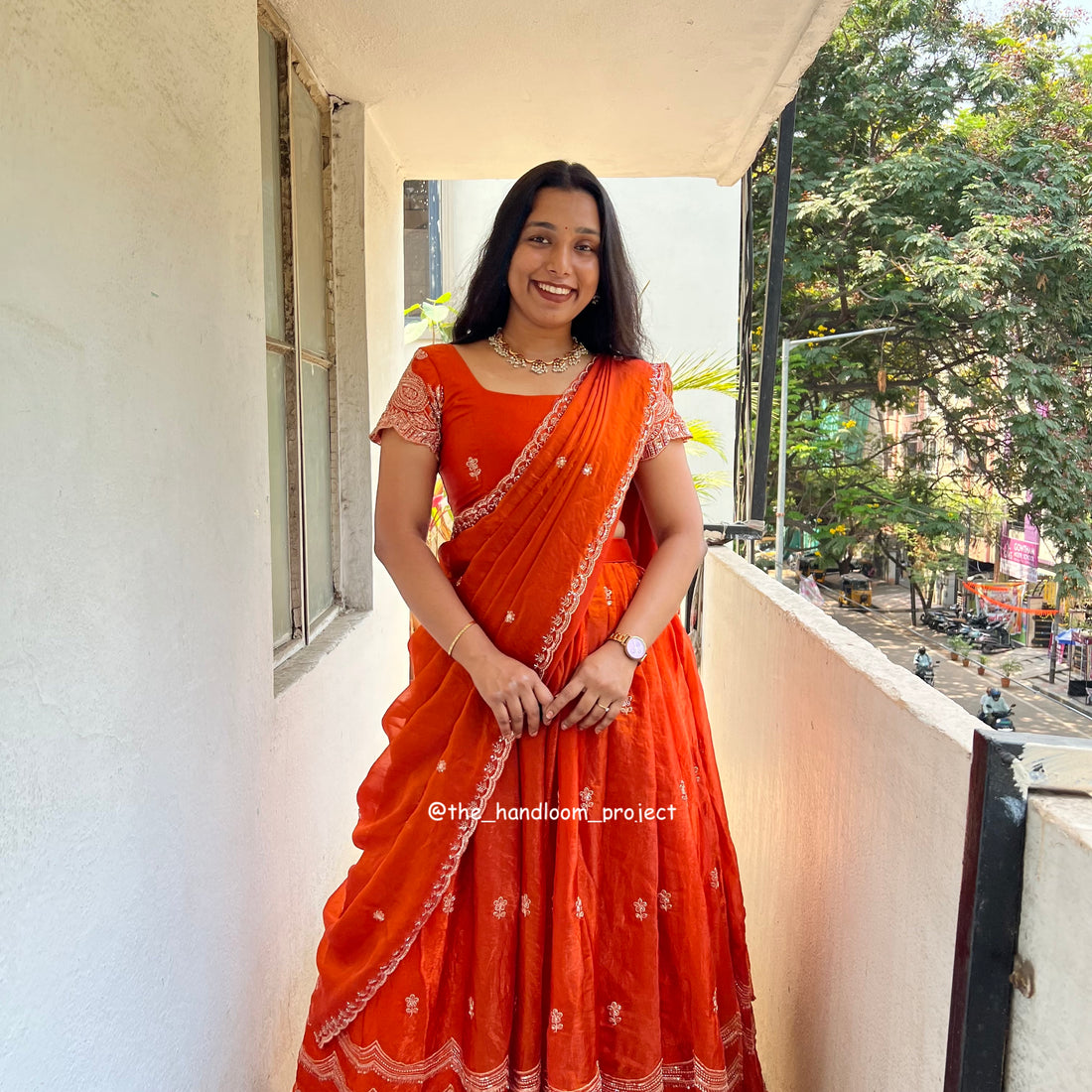 Orange anvika