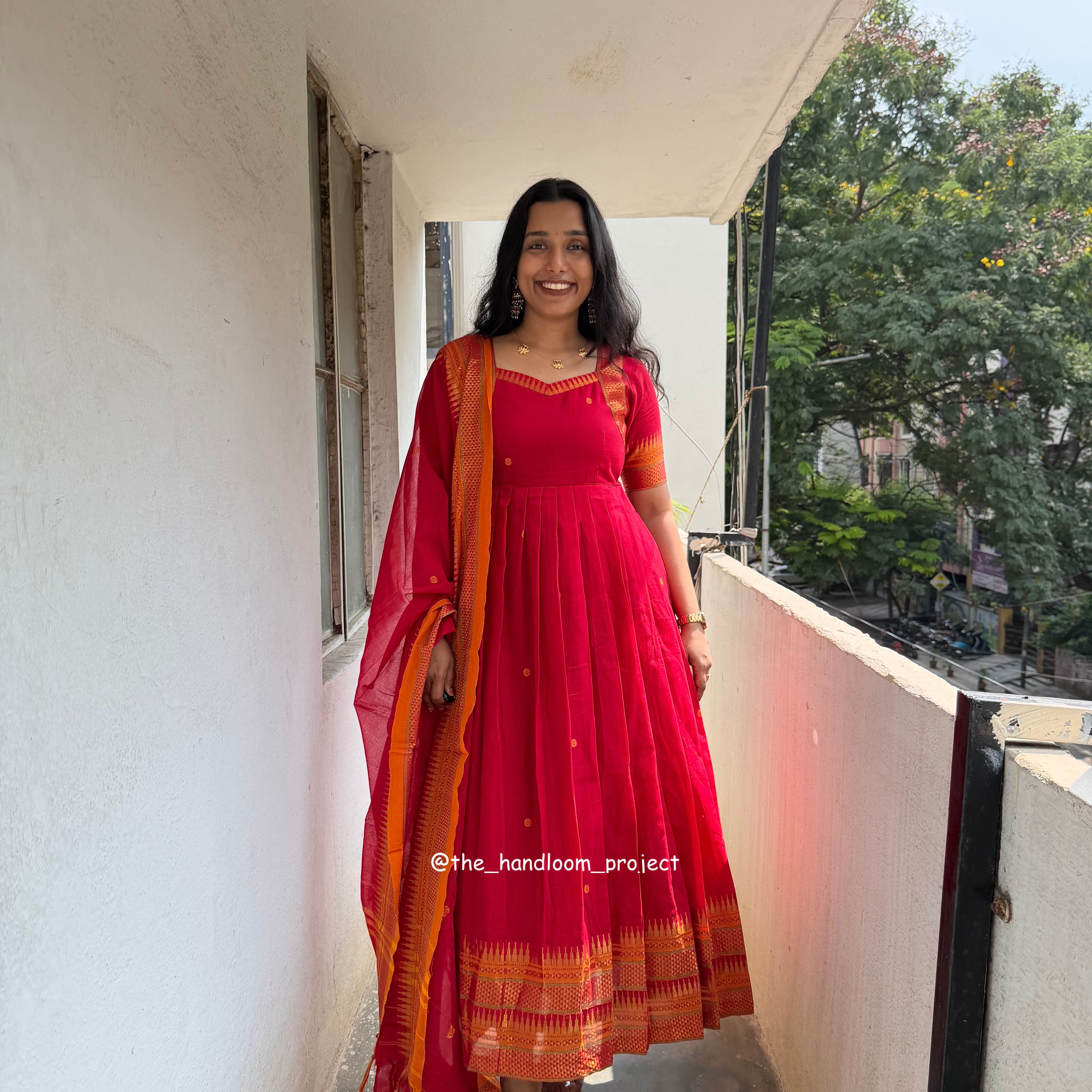 Red - dhara