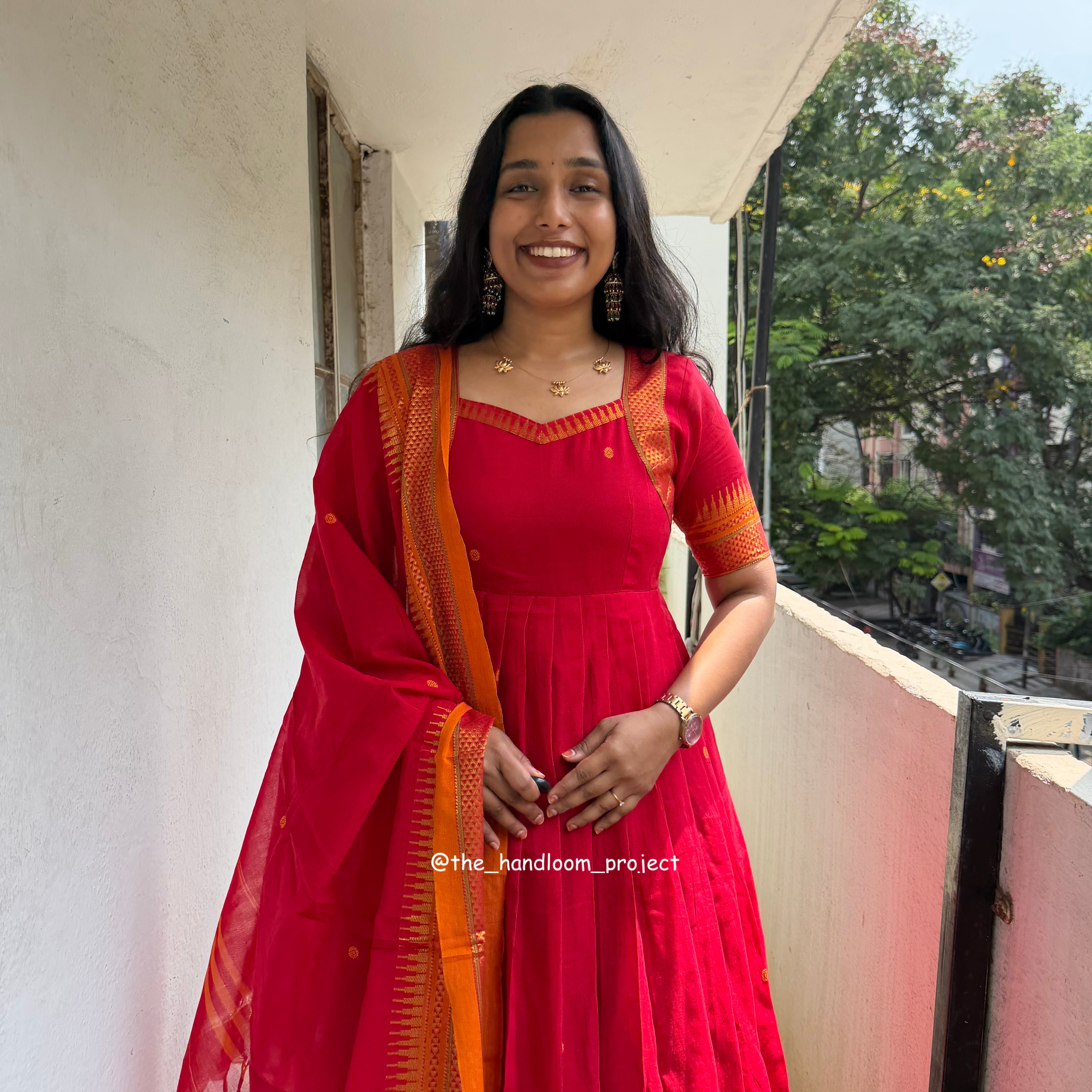 Red - dhara