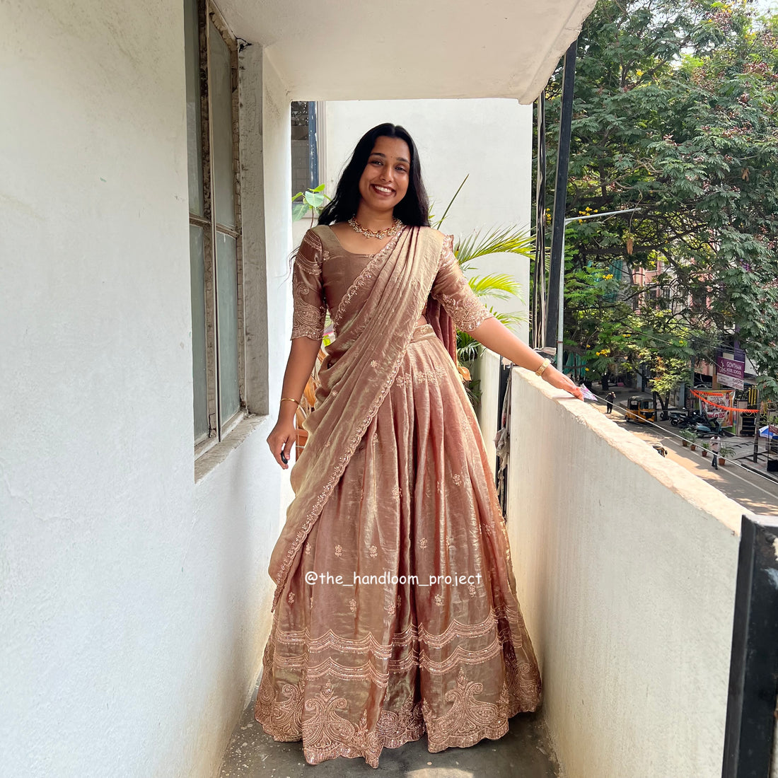 Champagne blush anvika