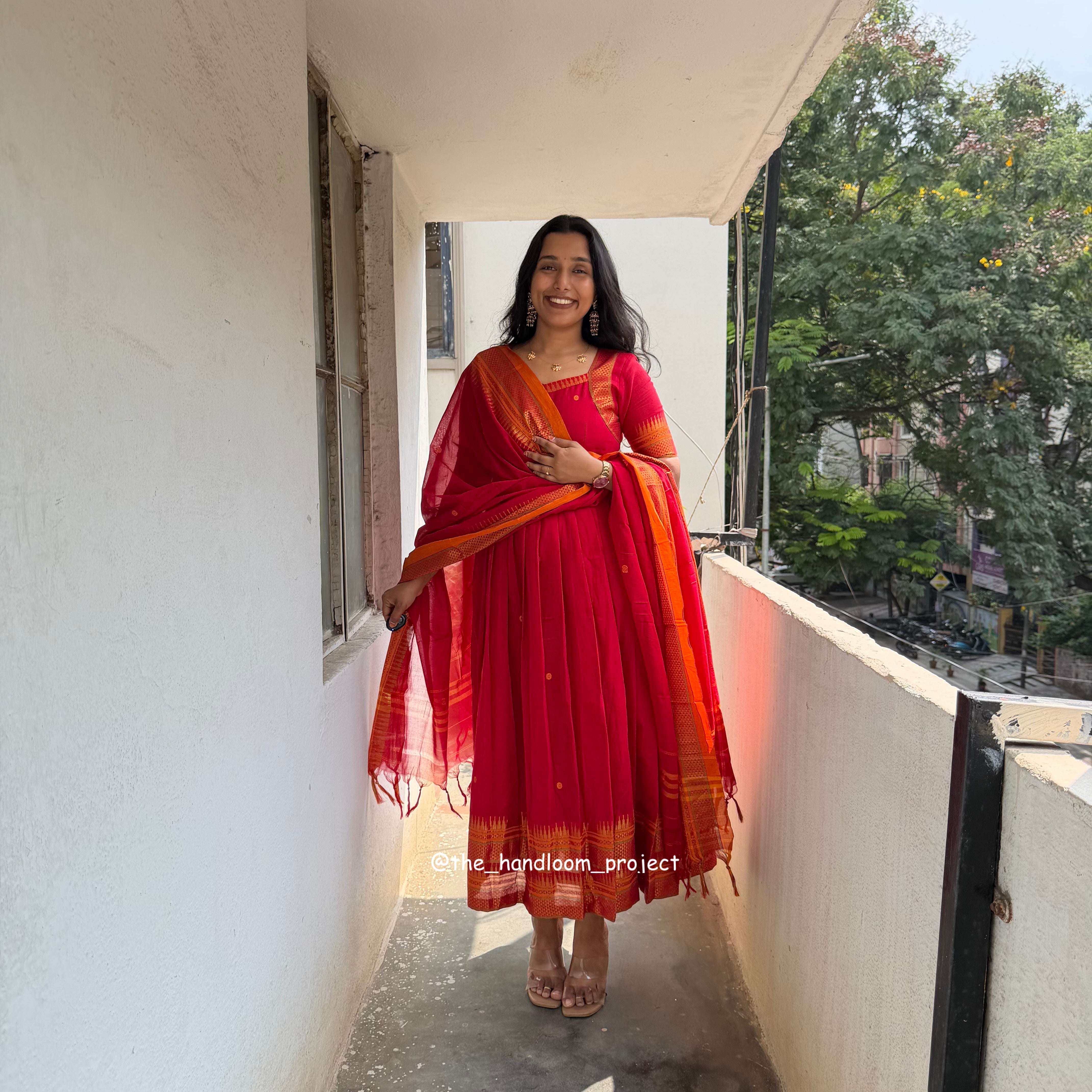 Red - dhara