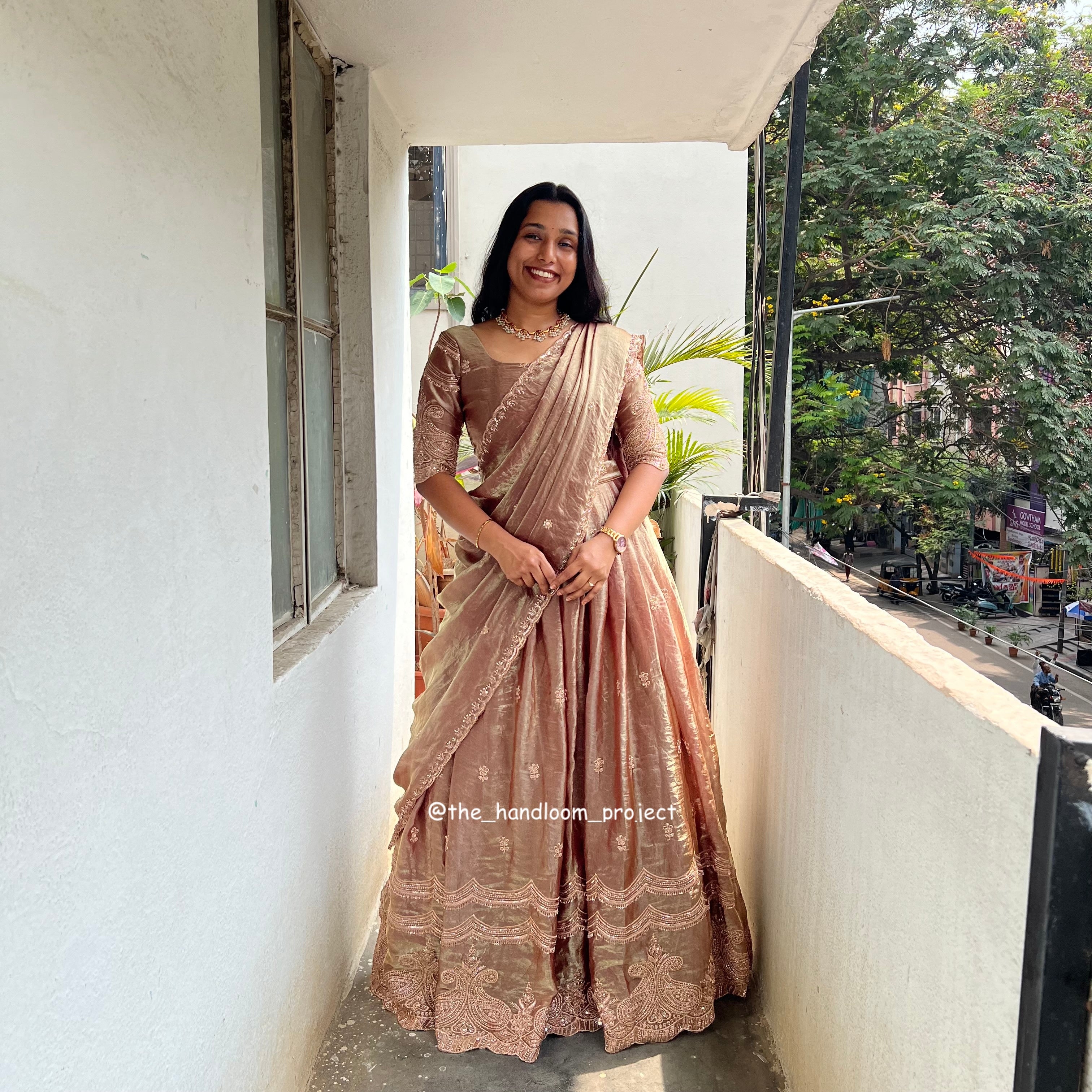 Champagne blush anvika