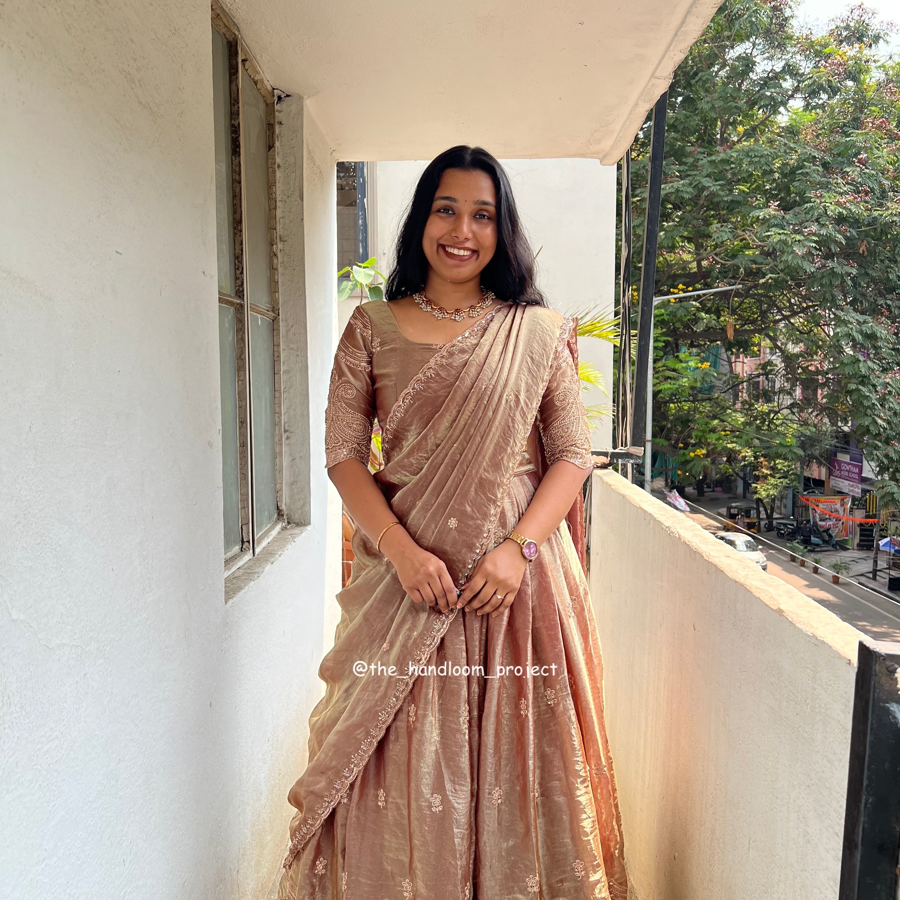 Champagne blush anvika