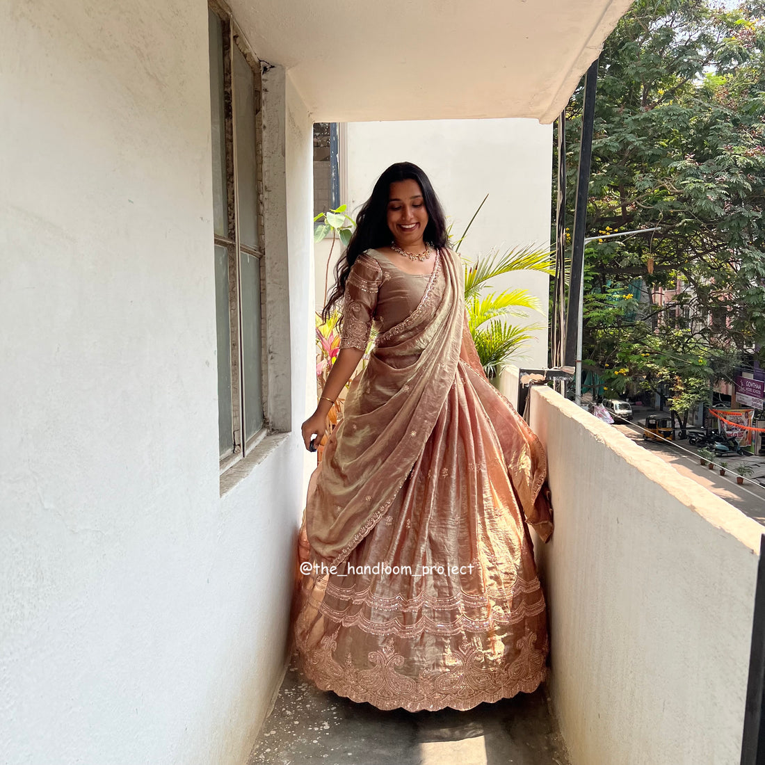 Champagne blush anvika