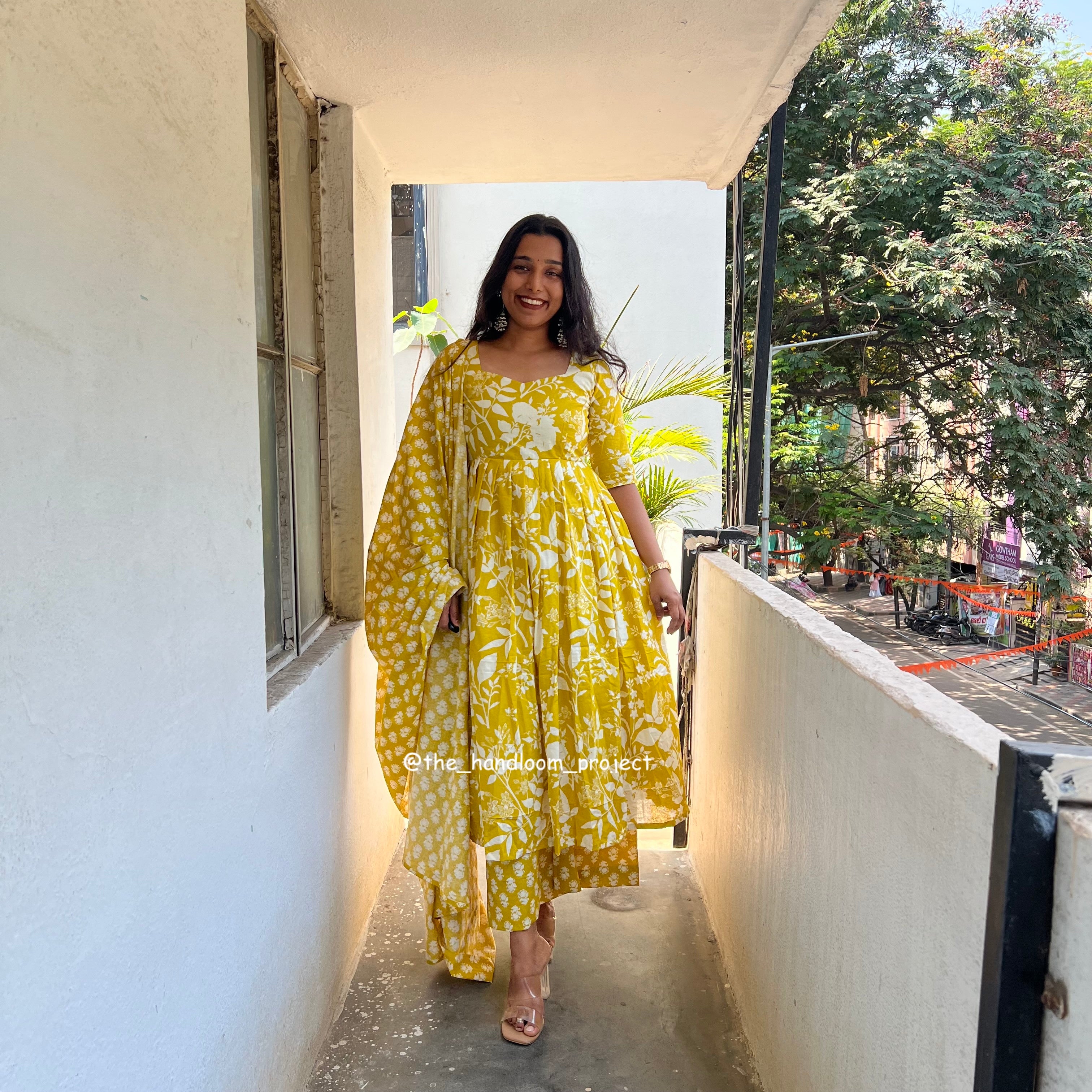 Yellow aura
