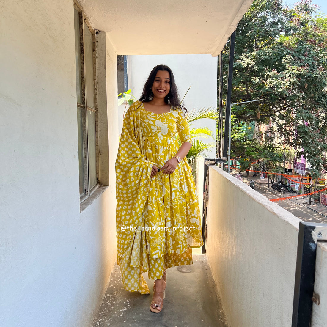 Yellow aura