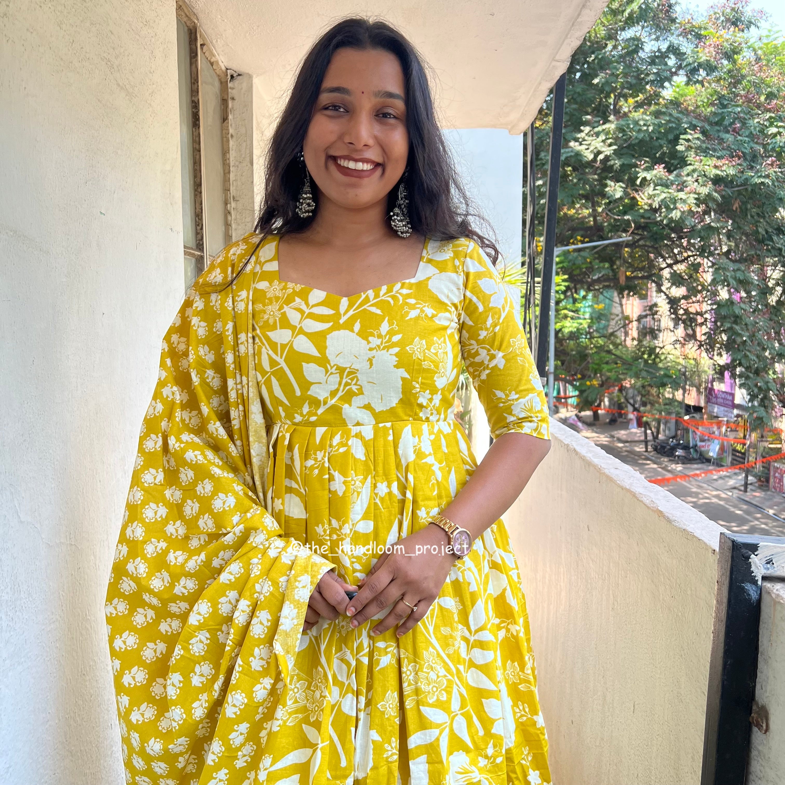 Yellow aura