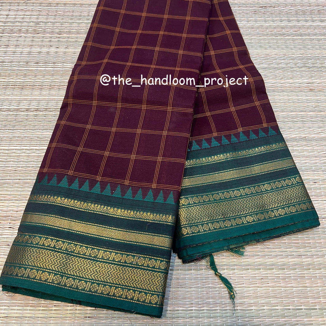 Brown checked kanchi