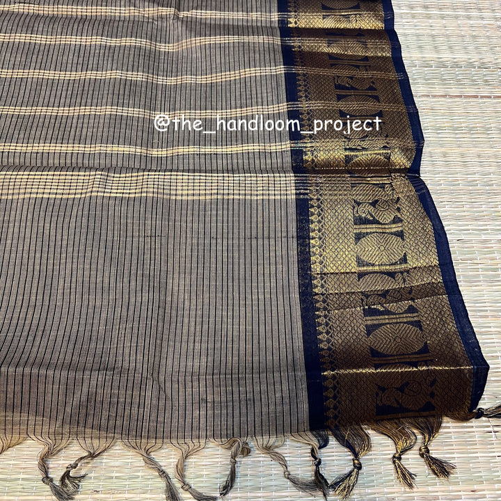 Grey checked kanchi