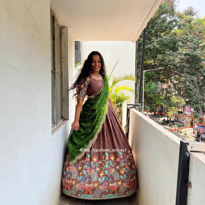 Brown - madhubani